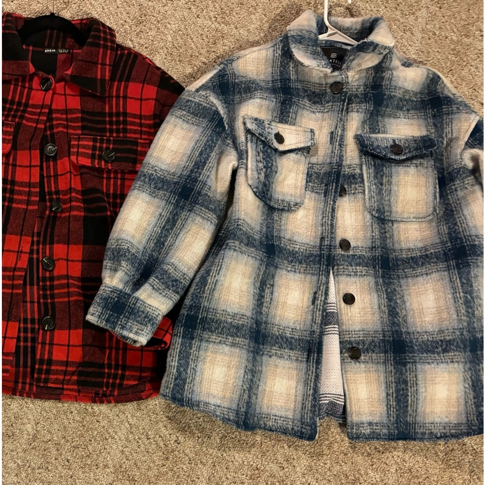 Size M Shacket Like New Barely Worn - image 2